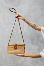 Load image into Gallery viewer, Solari Rattan Bag