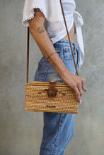 Load image into Gallery viewer, Solari Rattan Bag