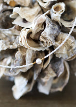 Load image into Gallery viewer, Sare Freshwater Pearl Necklace